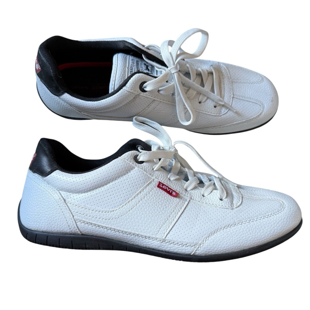 Levi's Men's White and Black Casual Sneakers